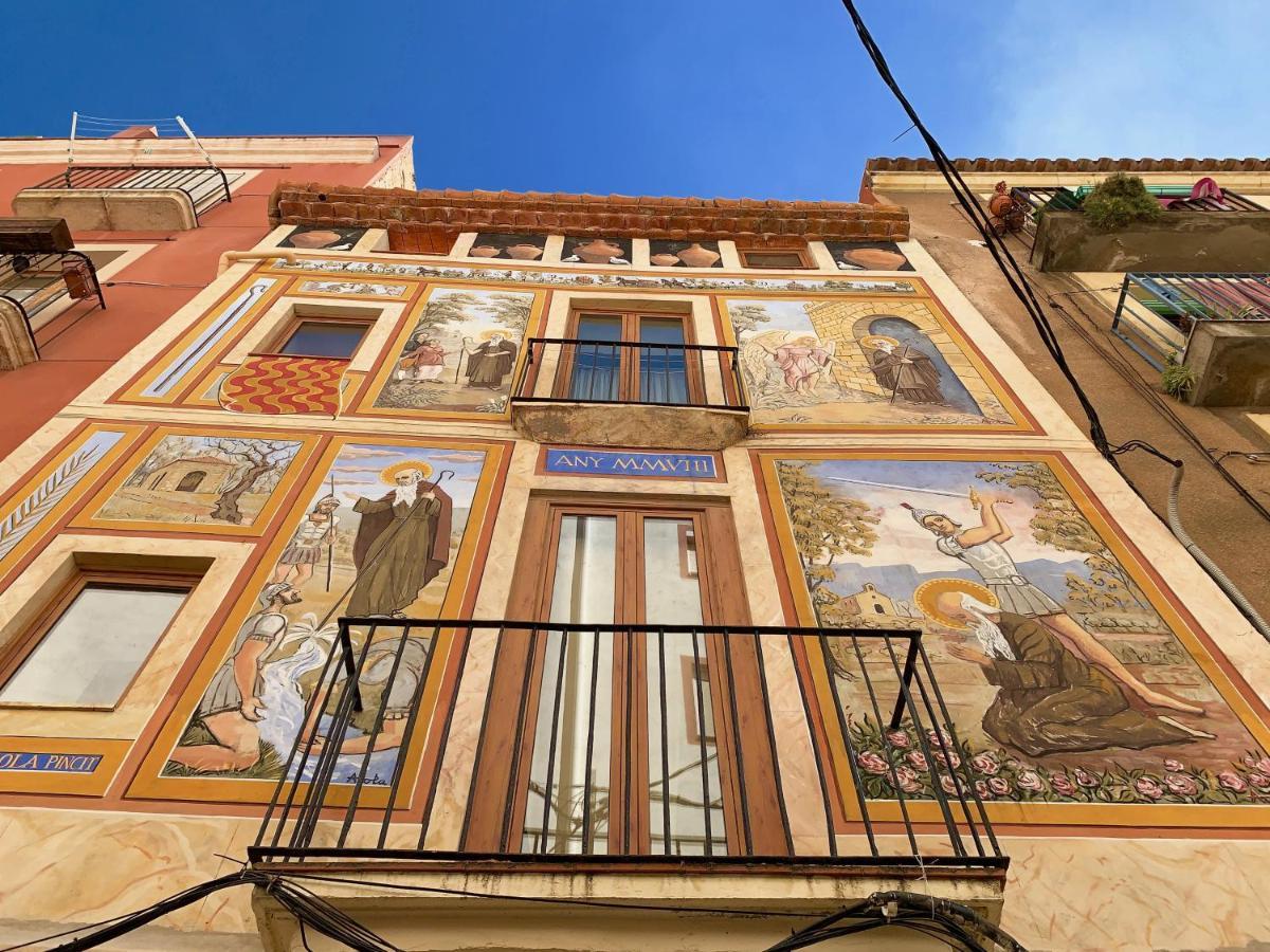 Duplex En Planta Baja Junto A La Catedral * Tarragona